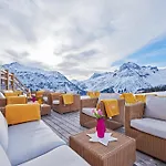 Mohnenfluh Hotel