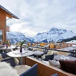 Hotel Mohnenfluh 4*