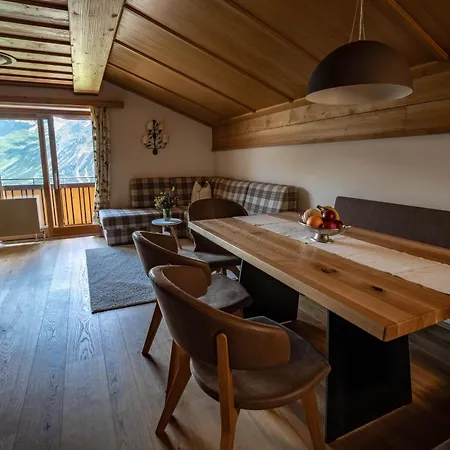 Mohnenfluh Hotell 4*