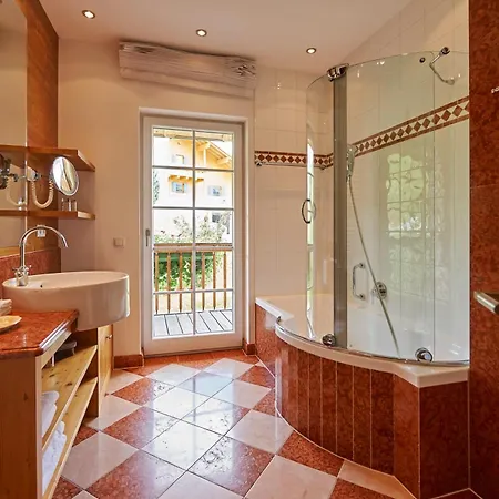 ホテル Mohnenfluh 4*