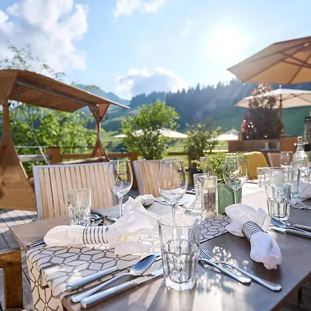 Hotell Mohnenfluh Lech am Arlberg