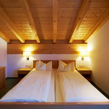 Mohnenfluh Hotell 4*