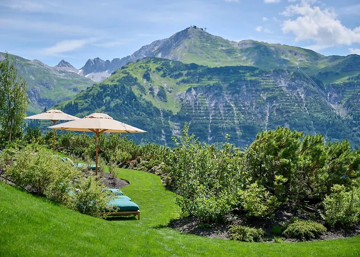 Hotel Mohnenfluh Lech