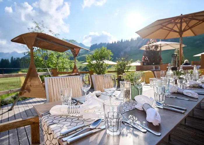 Hotel Mohnenfluh Lech